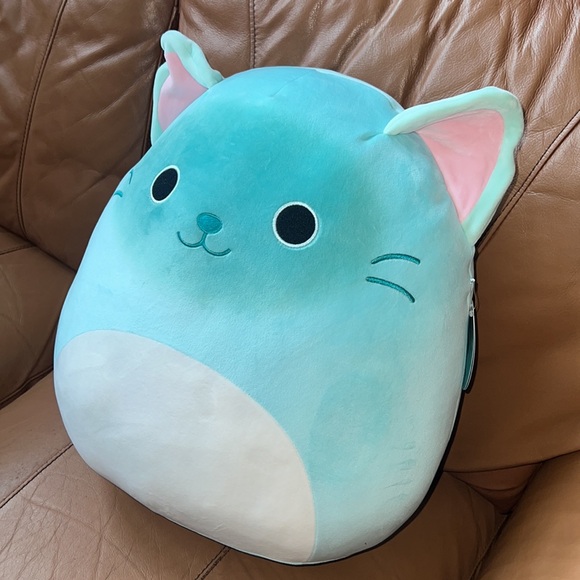 NWT 16” Squishmellows Sigrid the Blue Teal Turquoise Ombre Cat Kitty - Picture 3 of 7